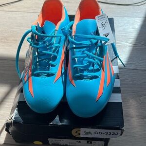 Size 5 women cleats adidas